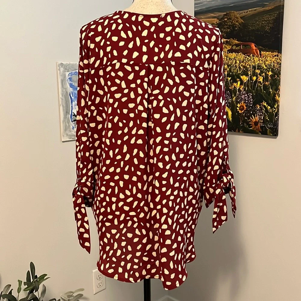 NWT West K Surplice Tie Sleeve Blouse - Picture 7 of 12